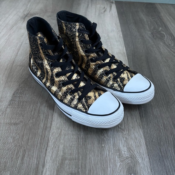 Converse All Star High Top Gold and Black Women's size 7.5 Sneaker - Picture 14 of 14